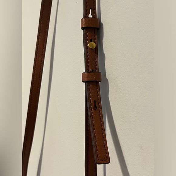 Fossil Devon Crossbody purse in HTF Floral pattern - Picture 9 of 10